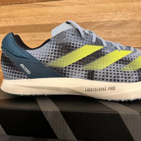 Adidas Adizero Avanti TYO Running Sneaker Style IE2774 Mens Size 10 US - Picture 15 of 16